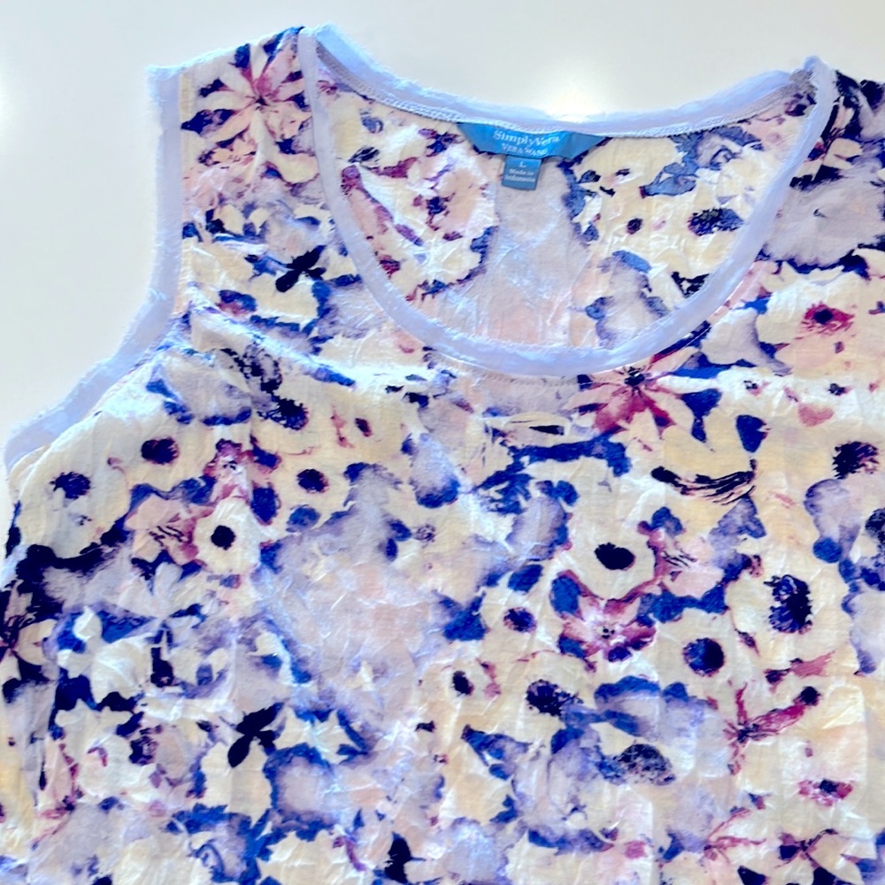 Comfy casual sleeveless top